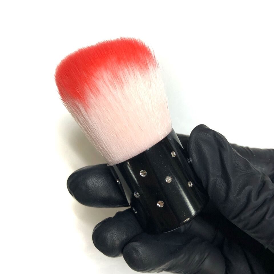 Кисть со стразами